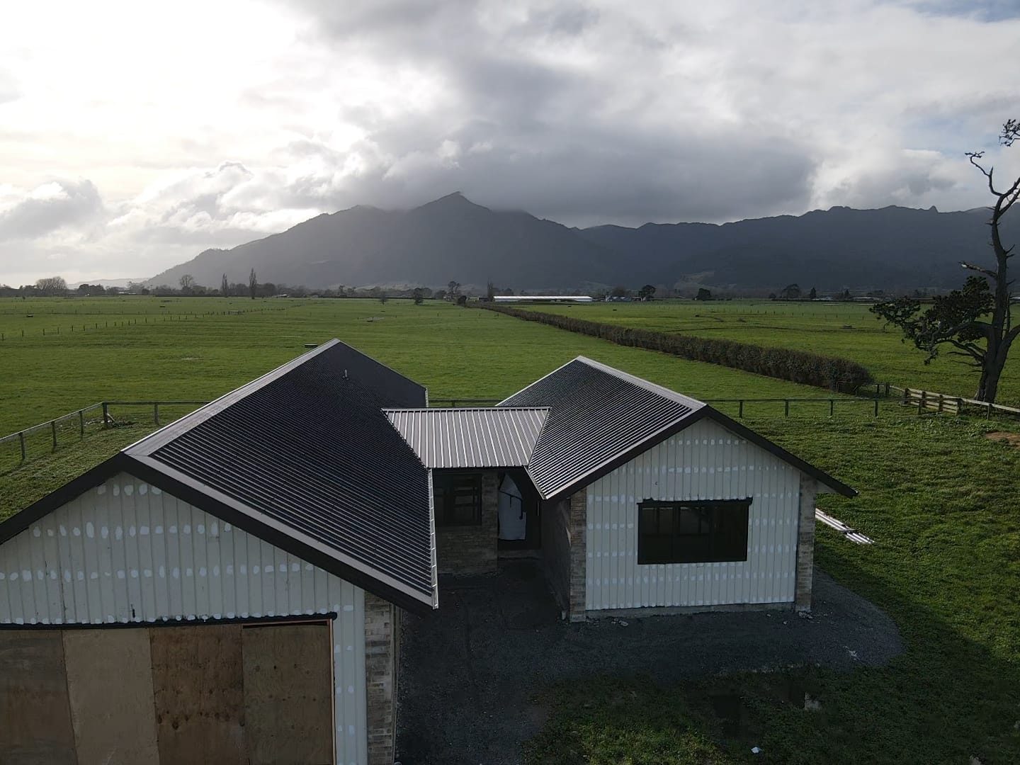 Manawaru Rural Home